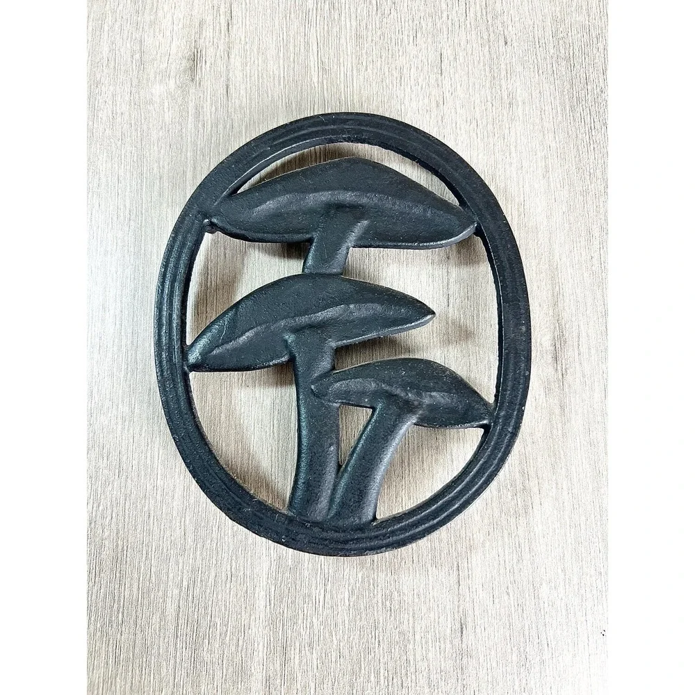 Mushroom Trivet Cast Iron Metal Vintage Cottagecore Kitchen 6